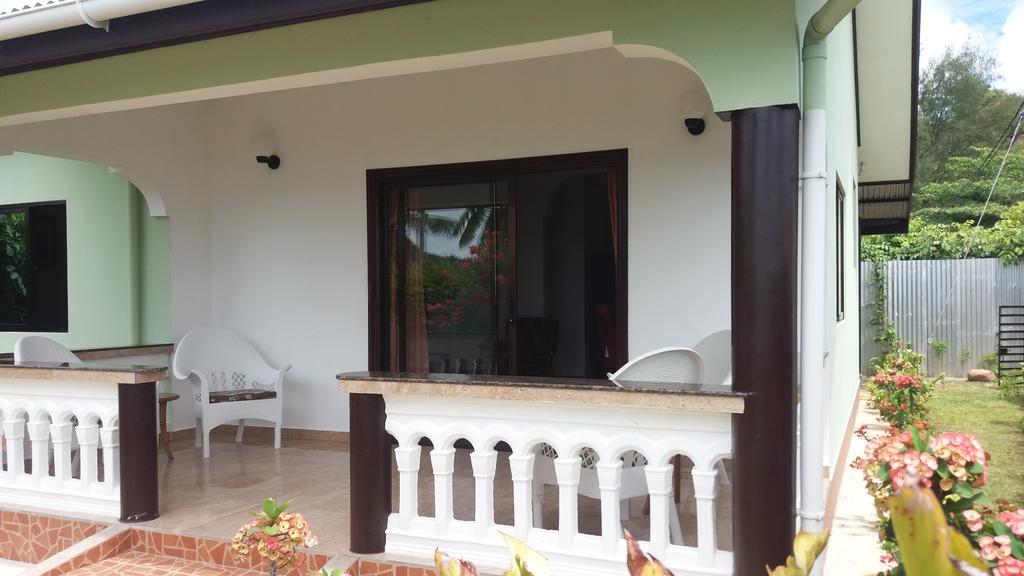 Maison Belle Baie Baie Sainte Anne Dış mekan fotoğraf